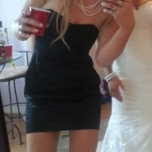 Cute little black dress